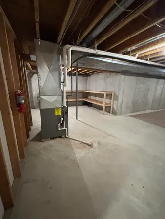 $589,900 | 2700 Maple Hills Drive, Green Bay, WI 54313