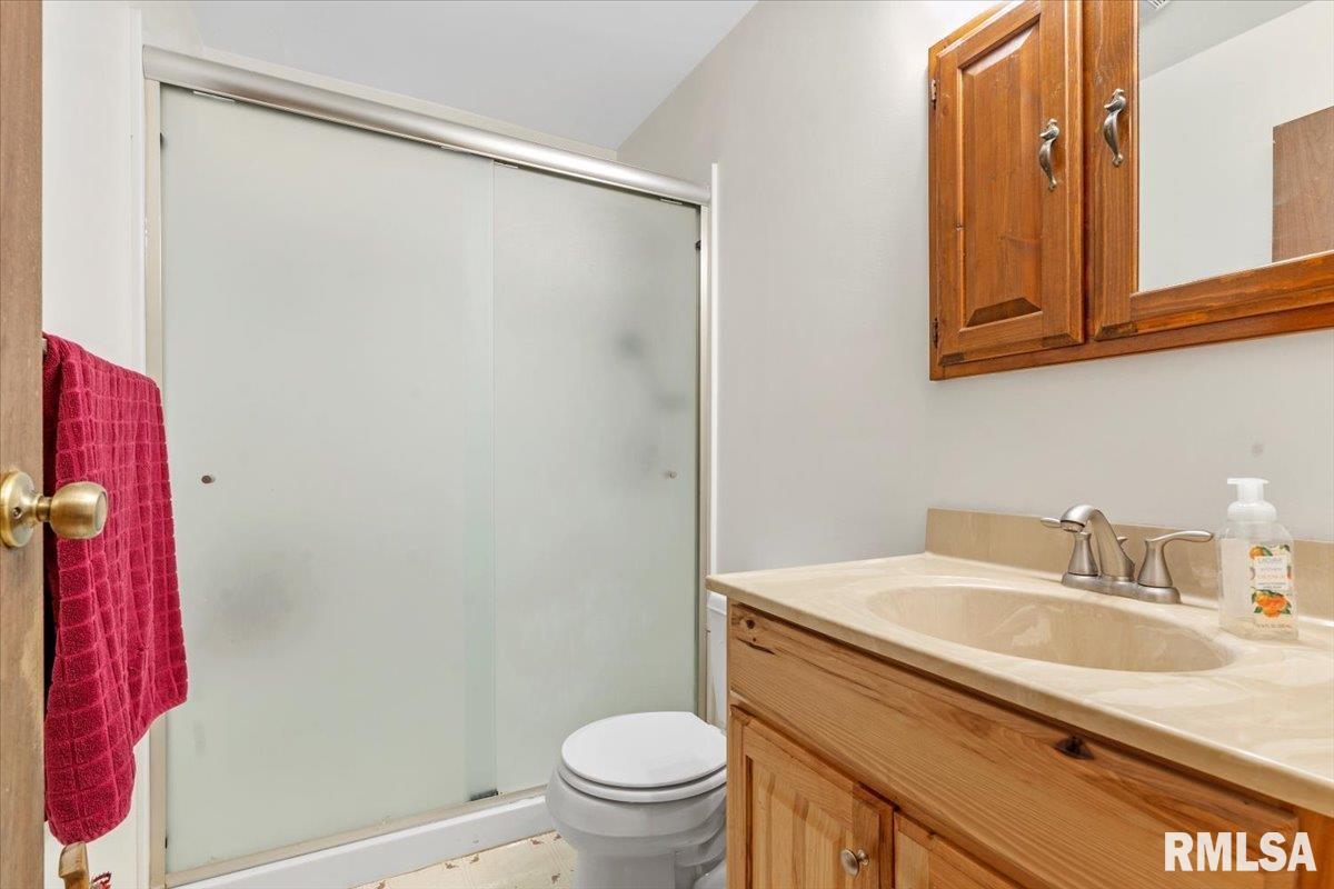 1951 Stonehenge Road Springfield, IL 62702 - Photo 16 of 37