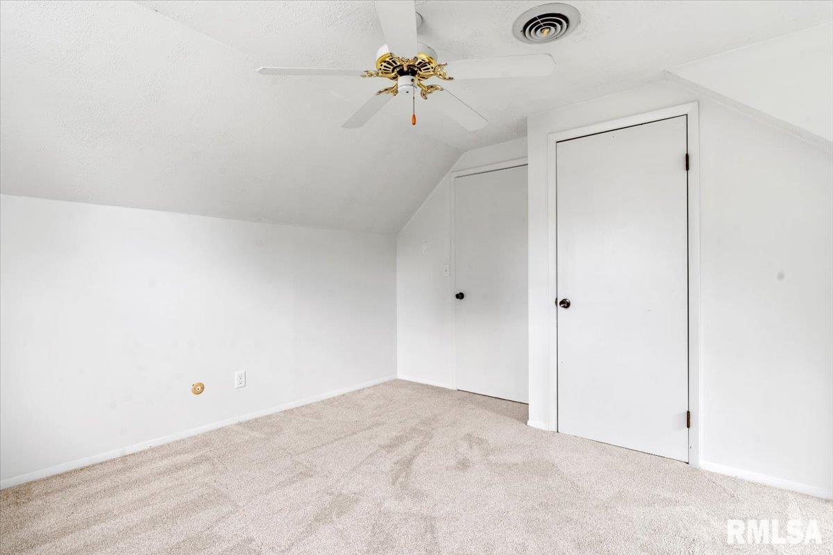 1951 Stonehenge Road Springfield, IL 62702 - Photo 19 of 37