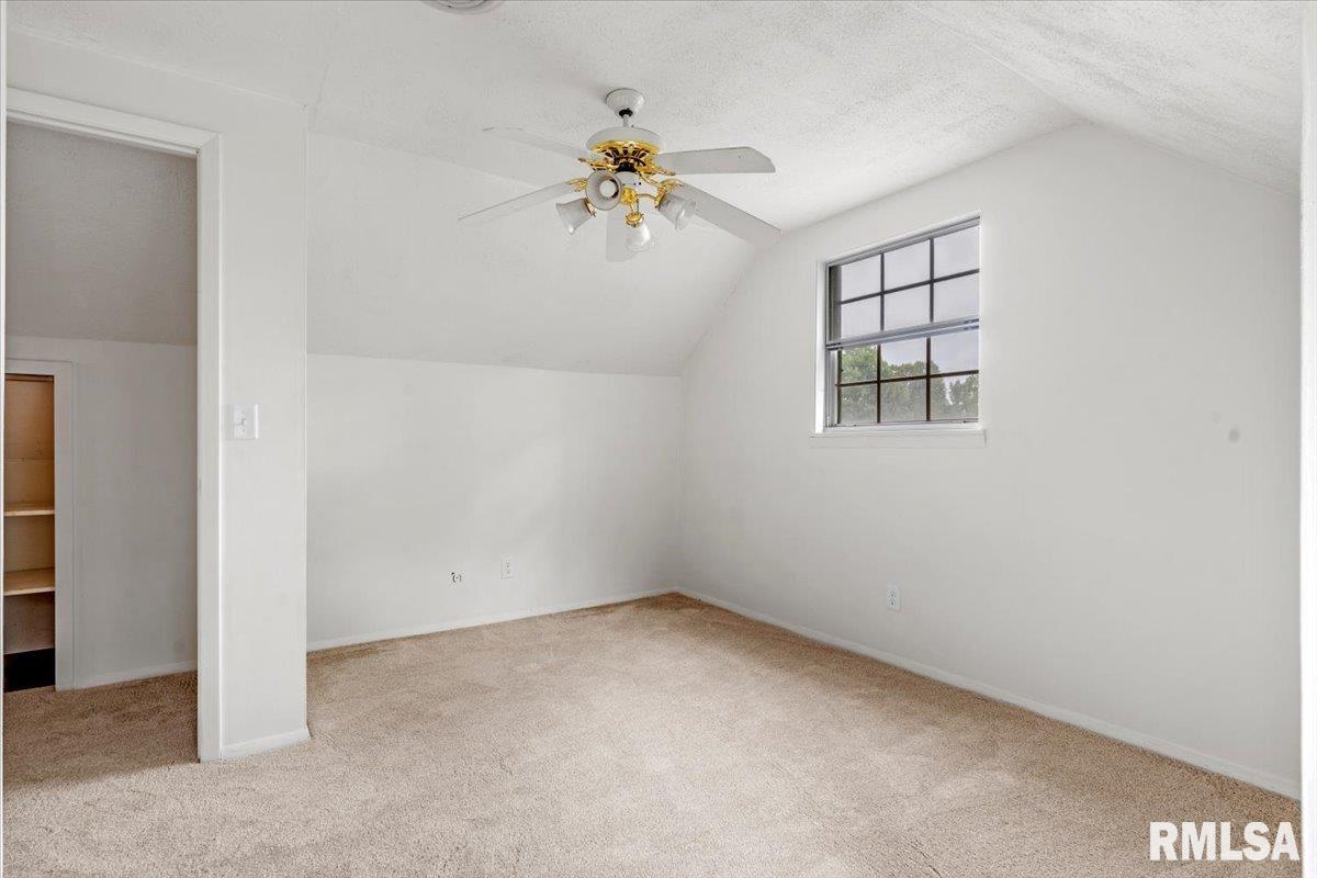 1951 Stonehenge Road Springfield, IL 62702 - Photo 24 of 37