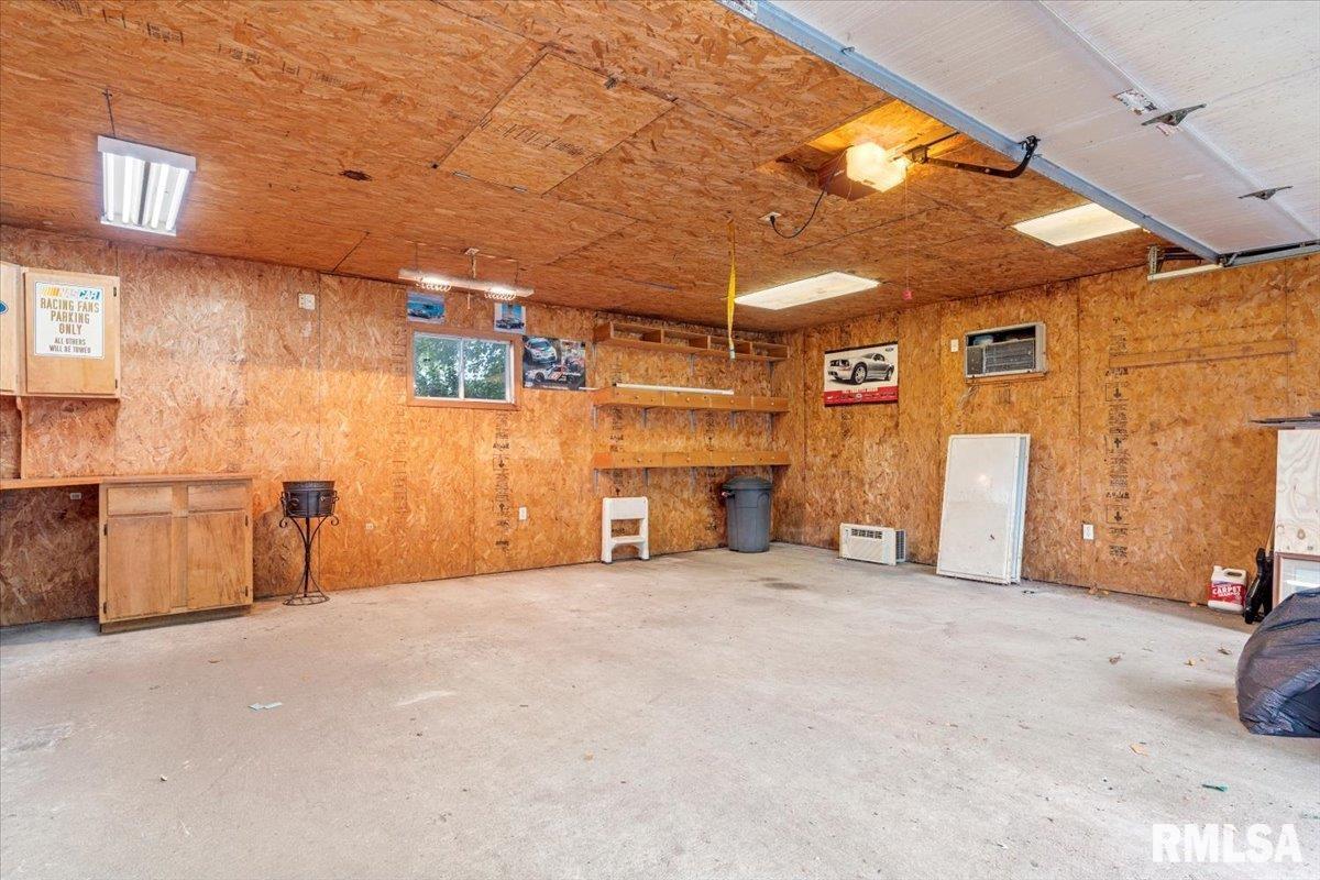 1951 Stonehenge Road Springfield, IL 62702 - Photo 35 of 37
