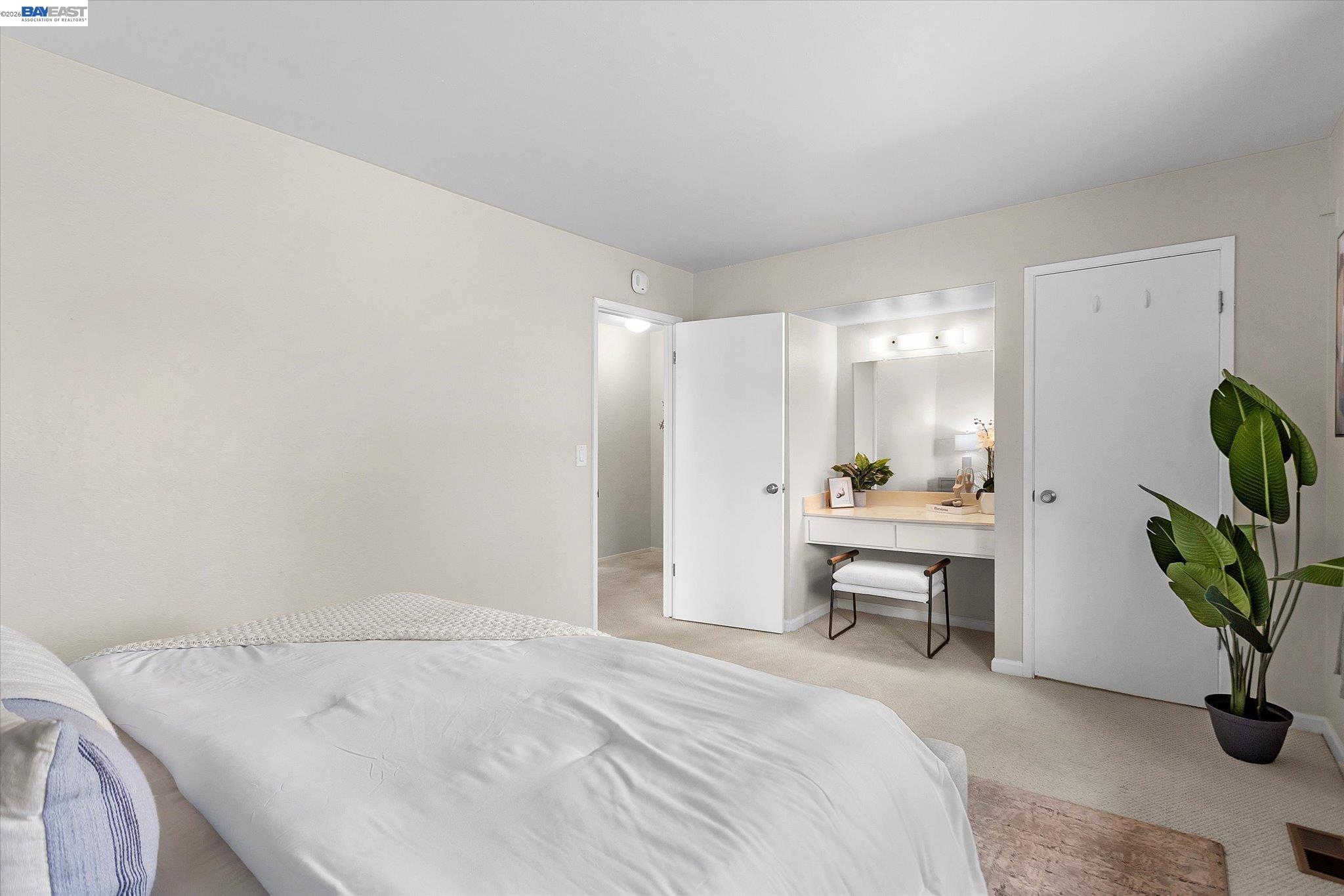 2174 Decoto Road, Unit 2 Union City, CA 94587 - Photo 18 of 28 Gallery Image 18