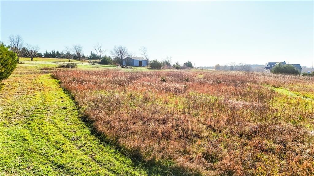 1587 North 450th Road Baldwin City, KS 66006 - Photo 11 of 21