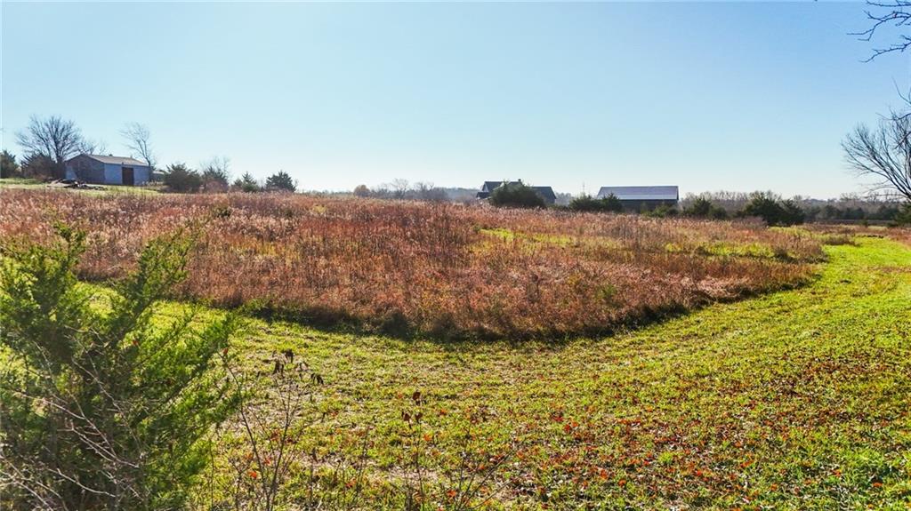 1587 North 450th Road Baldwin City, KS 66006 - Photo 10 of 21