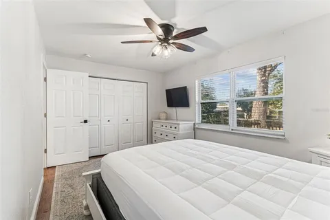 $329,900 | 727 Locust Street, Tarpon Springs, FL 34689