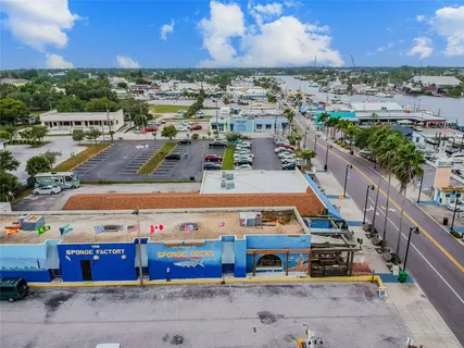 $329,900 | 727 Locust Street, Tarpon Springs, FL 34689