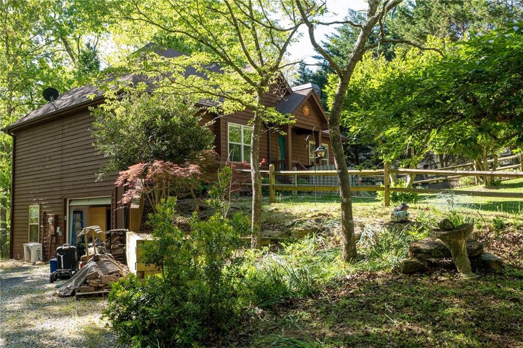 244 Discover Way Cleveland, GA 30528 - Photo 12 of 41