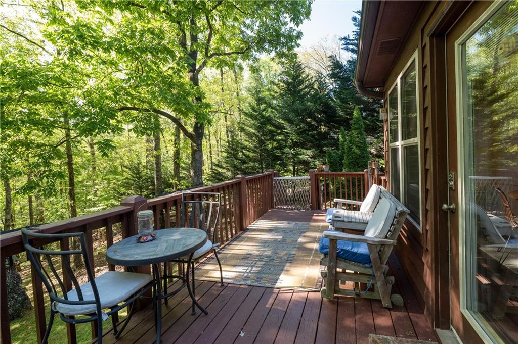 244 Discover Way Cleveland, GA 30528 - Photo 10 of 41