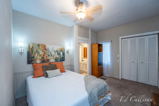 $269,900 | 211 North Division Street, Spring Lake, MI 49456