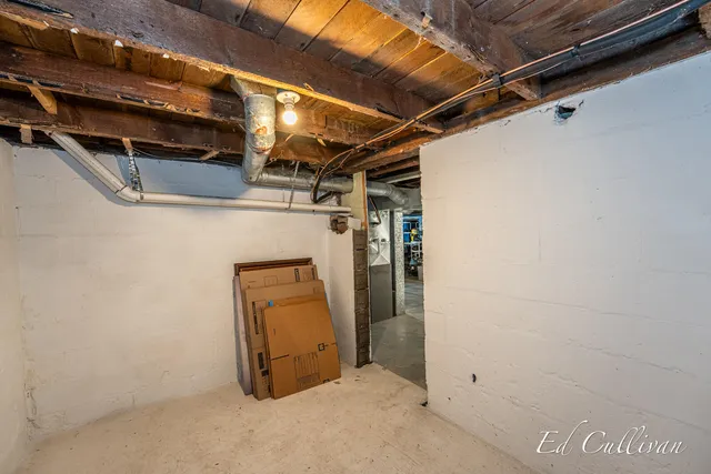 $269,900 | 211 North Division Street, Spring Lake, MI 49456