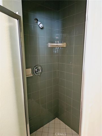 $4,600 | 1952 West Kenneth Road, Glendale, CA 91201