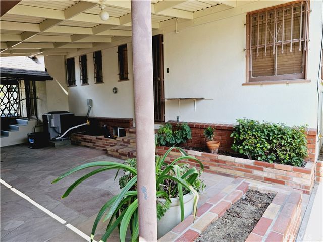 $4,600 | 1952 West Kenneth Road, Glendale, CA 91201