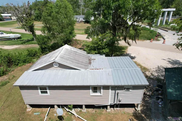$105,000 | 18242 La Trace Road, French Settlement, LA 70733