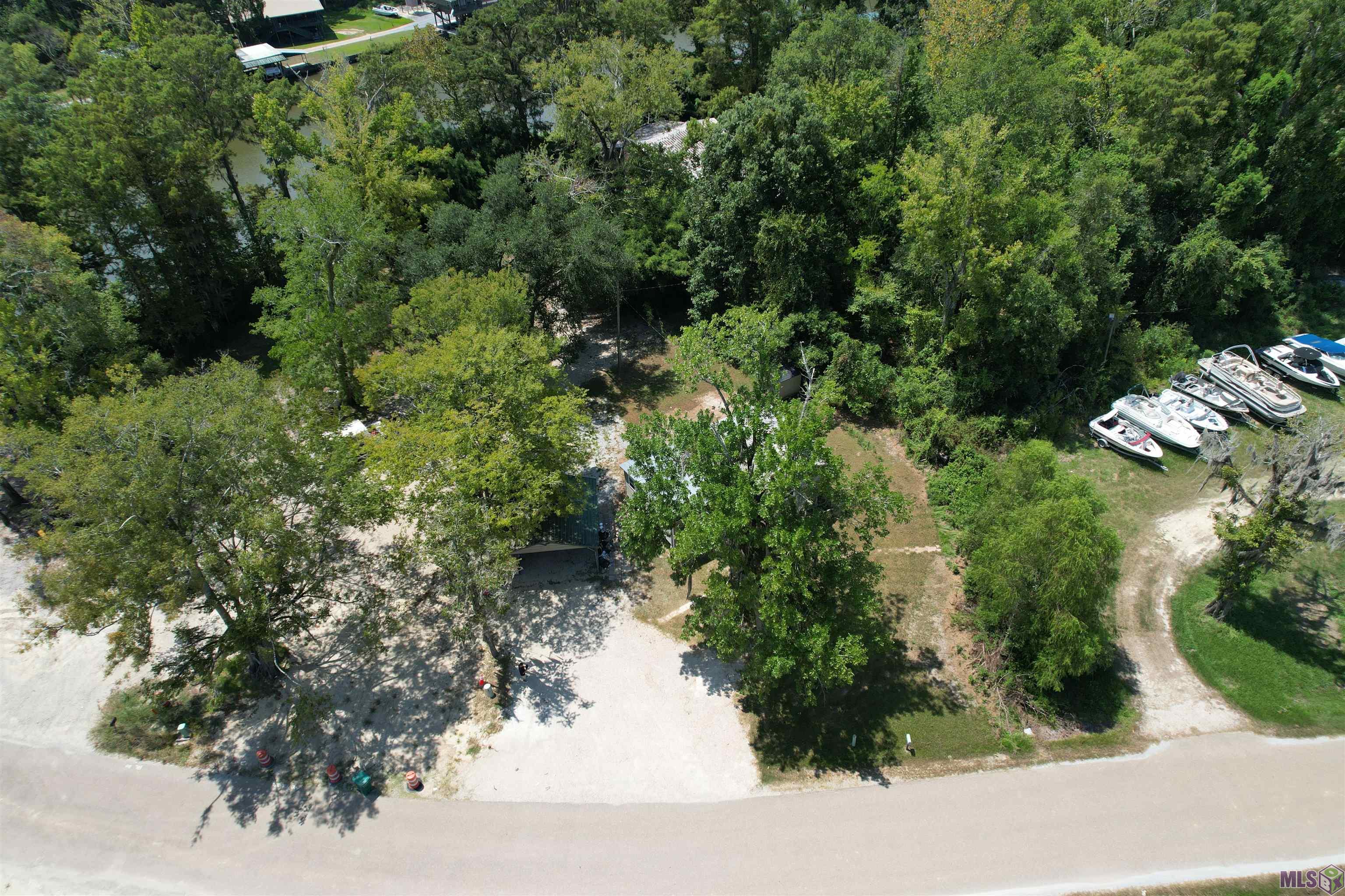 18242 La Trace Road French Settlement, LA 70733 - Photo 10 of 15