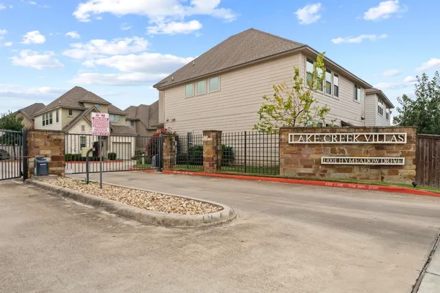 $2,150 | 13001 Hymeadow Drive, Unit 10, Austin, TX 78729