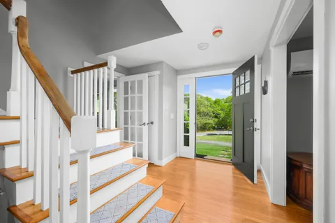 $995,000 | 284 Braggs Lane, Barnstable, MA 02630