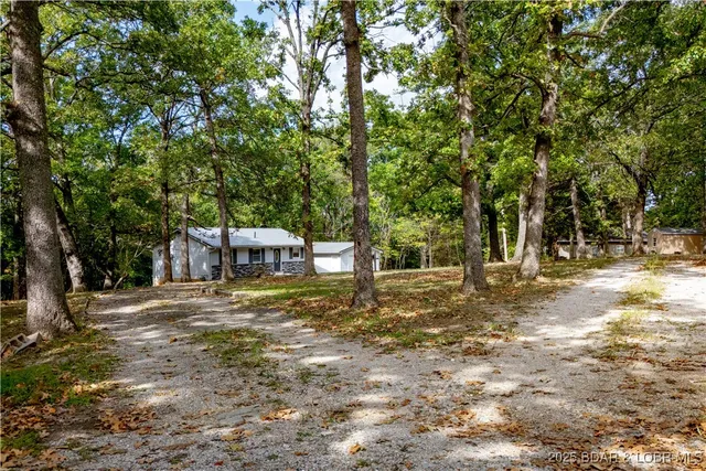 $249,000 | 94 Vista Place, Camdenton, MO 65020