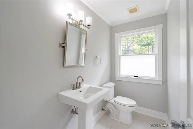 $249,000 | 94 Vista Place, Camdenton, MO 65020