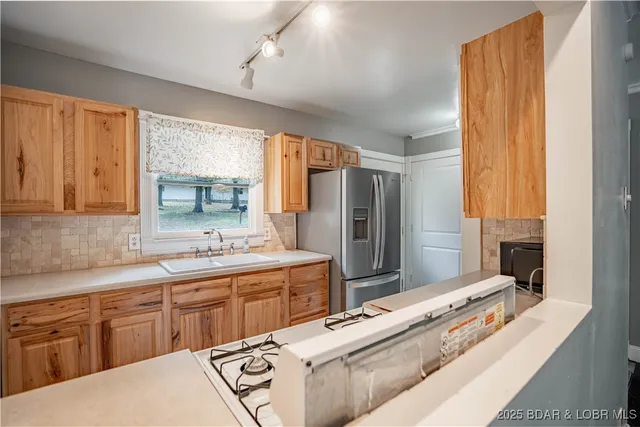 $249,000 | 94 Vista Place, Camdenton, MO 65020