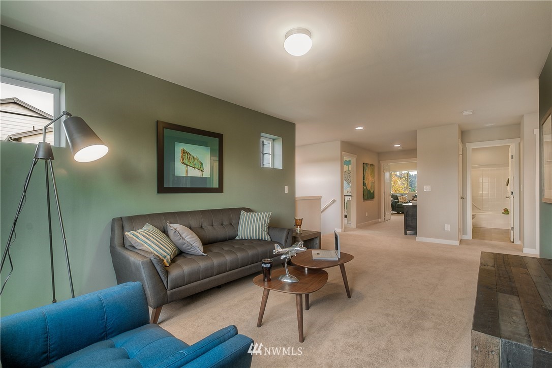 2108 Mayes Road Southeast Lacey, WA 98503 - Photo 10 of 17 Gallery Image 10