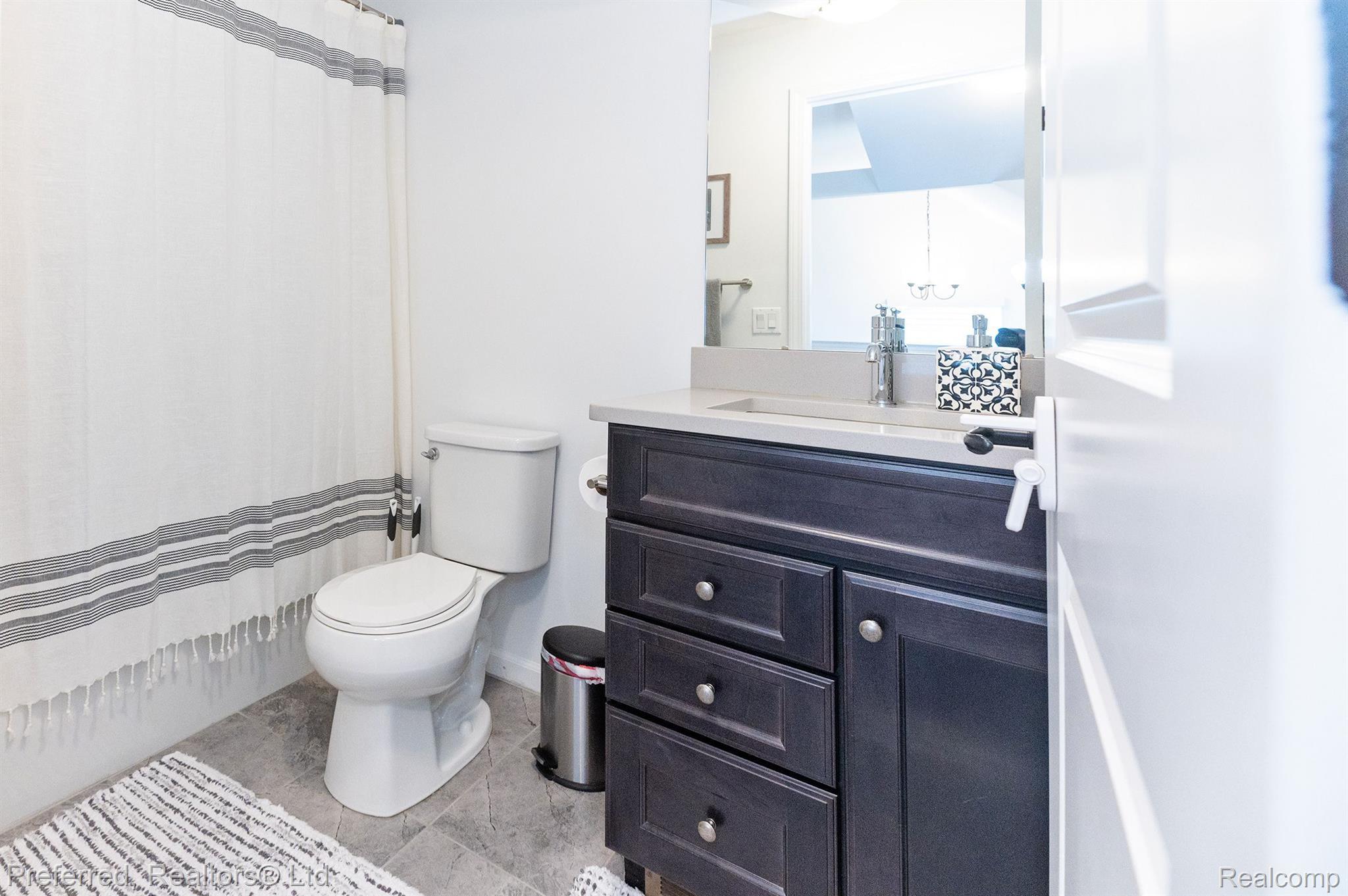 4280 Kent Road Royal Oak, MI 48073 - Photo 34 of 48 Gallery Image 34