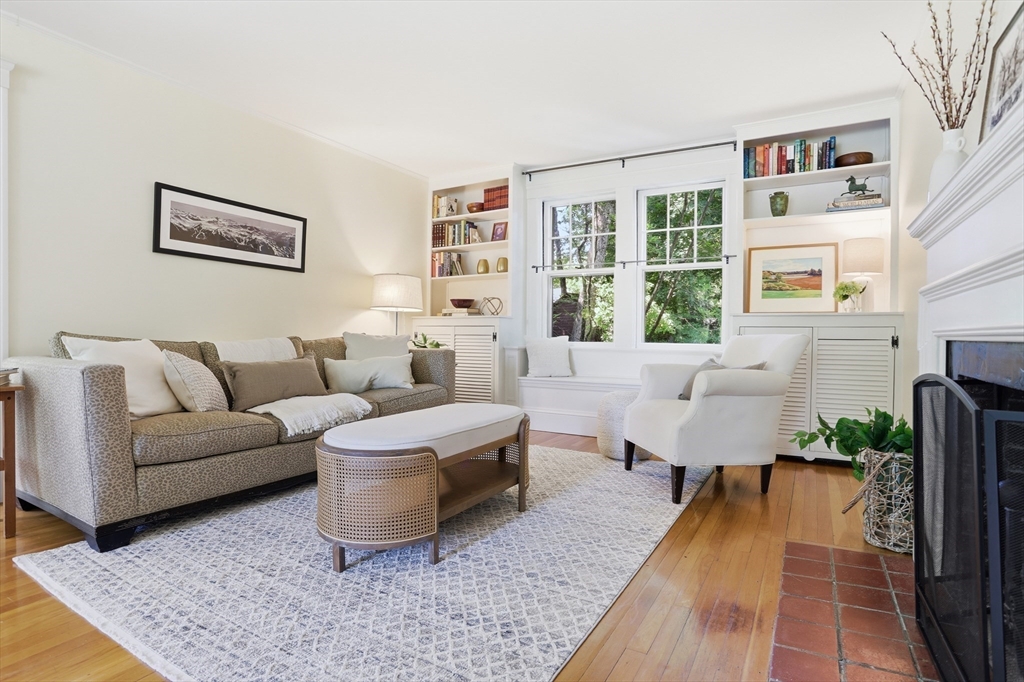 42 Crescent Road Concord, MA 01742 - Photo 5 of 40