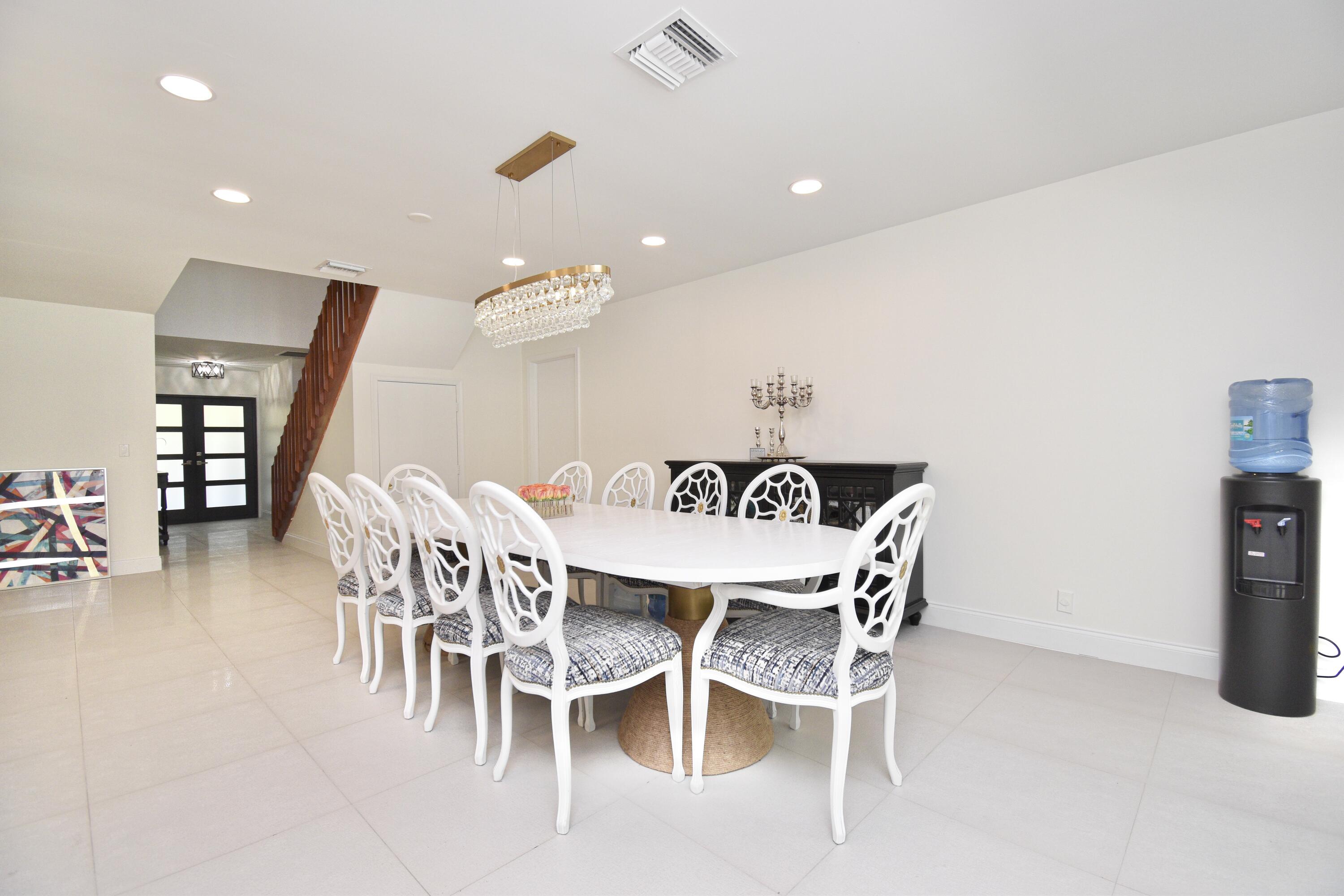 7060 San Sebastian Circle Boca Raton, FL 33433 - Photo 13 of 56 7299B81F-69F5-4F81-A45A-BBDDEB009DD9