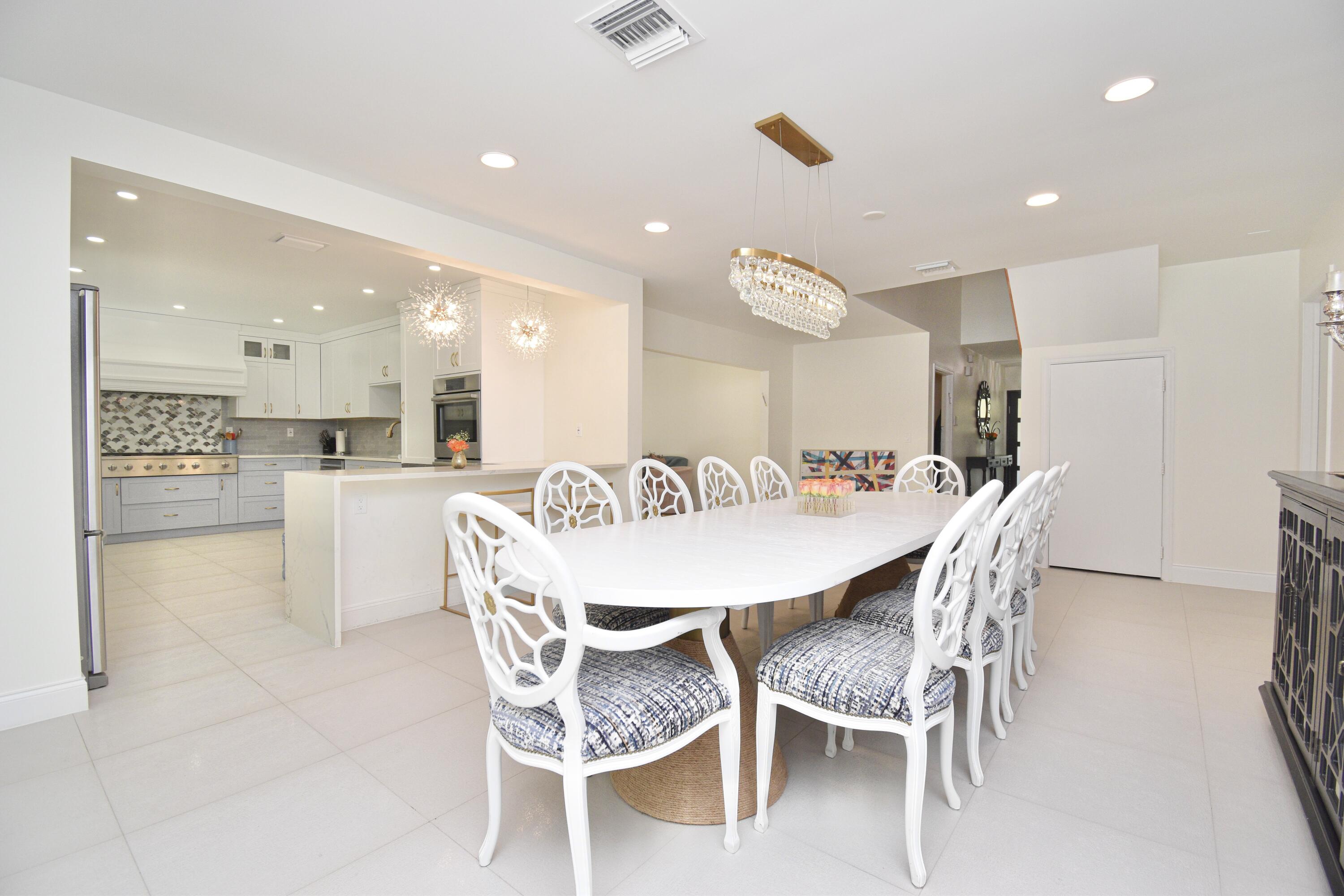 7060 San Sebastian Circle Boca Raton, FL 33433 - Photo 14 of 56 F2997E96-E9F5-4AD7-9F36-60F9B7F2ADD3