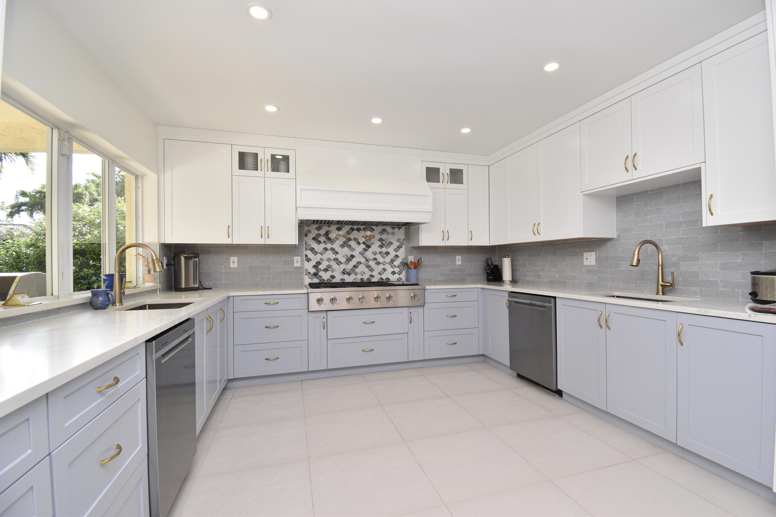 7060 San Sebastian Circle Boca Raton, FL 33433 - Photo 18 of 56 FDD26630-DC48-4C63-825C-DCA6EBDAA6D8