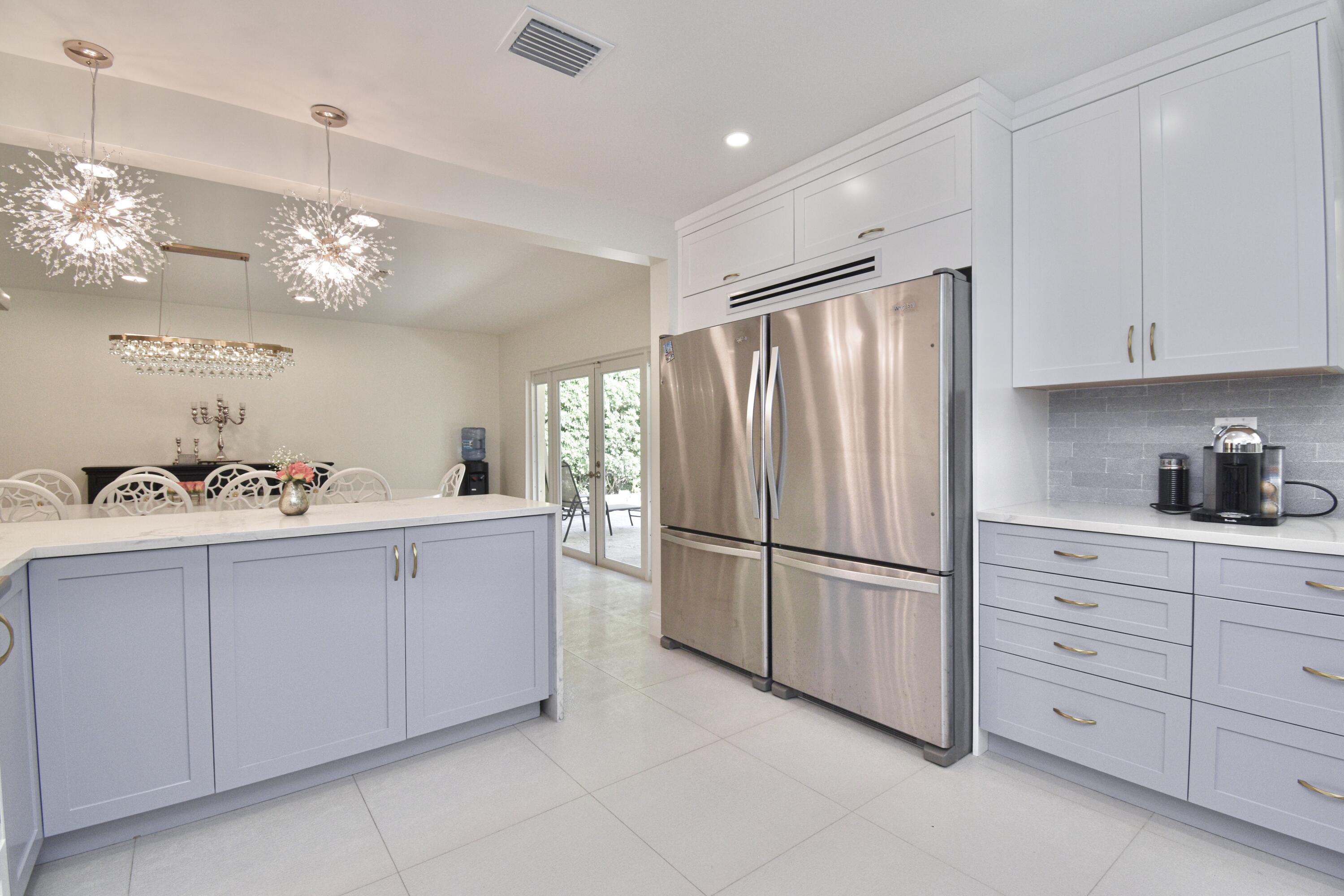 7060 San Sebastian Circle Boca Raton, FL 33433 - Photo 23 of 56 F9EAB6D2-2BD0-47AC-ABCE-E02F765433CB