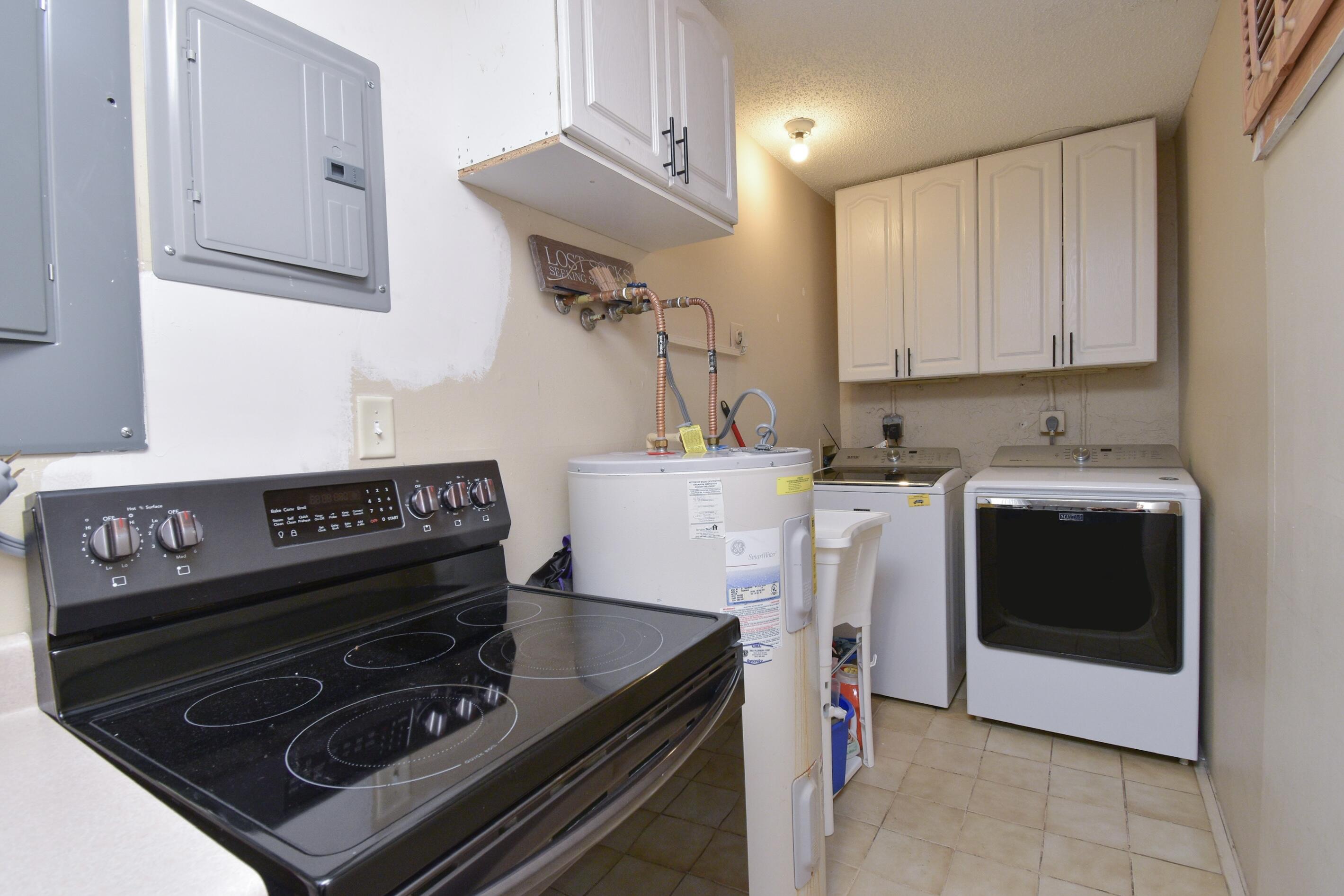 7060 San Sebastian Circle Boca Raton, FL 33433 - Photo 46 of 56 88E144F4-DEAD-43AE-9F21-004300246E13