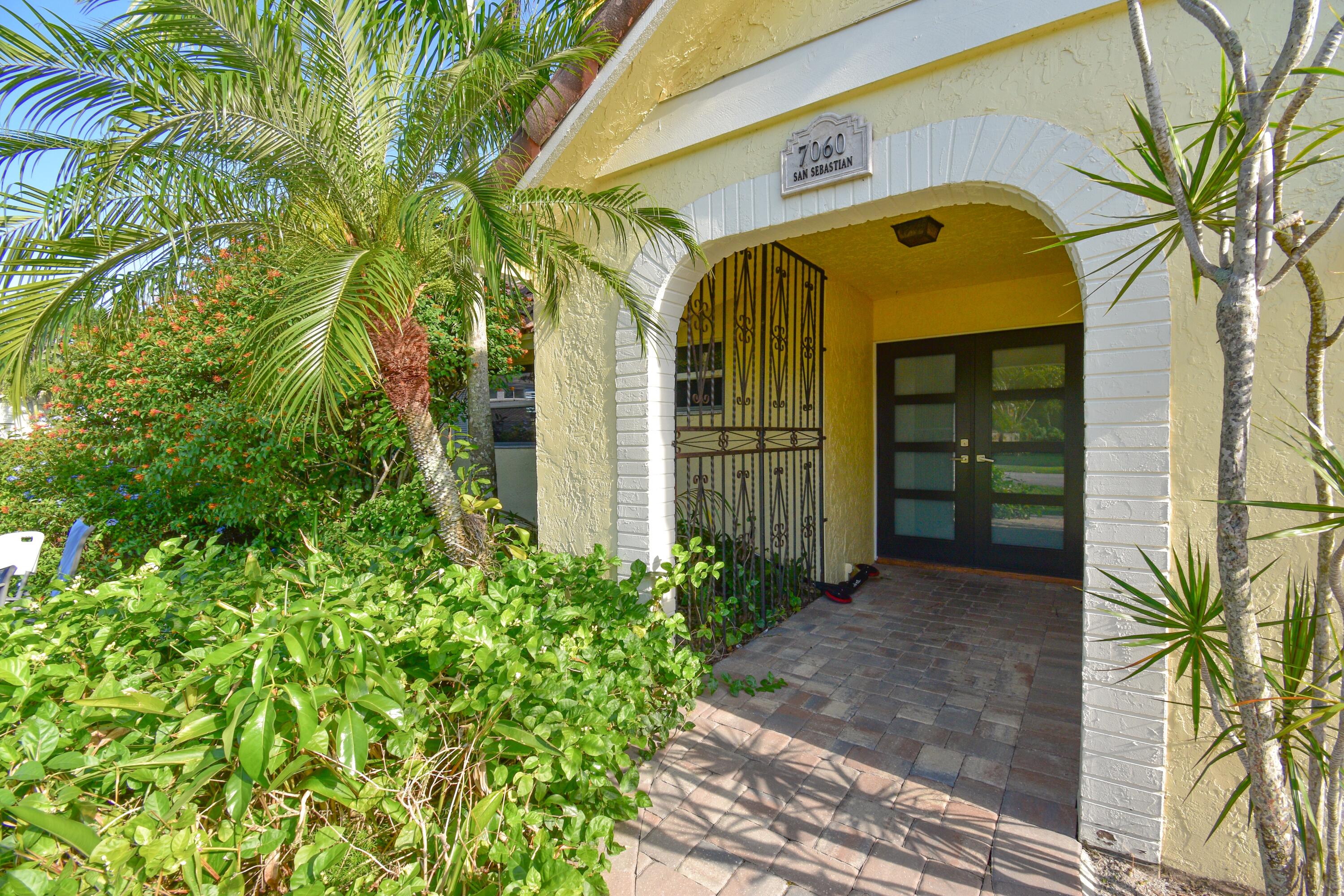 7060 San Sebastian Circle Boca Raton, FL 33433 - Photo 5 of 56 IMG_1067