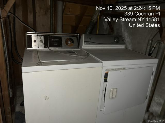 343 Cochran Place Valley Stream, NY 11581 - Photo 10 of 17 a close view of washer and dryer