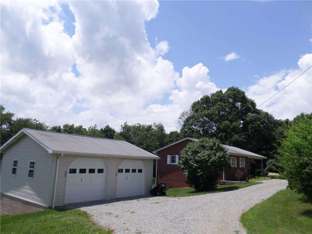 487 Blaker Ridge Road Waynesburg, PA 15370 - Photo 3 of 25