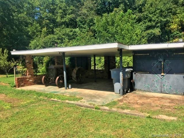 7722 Pleasant Grove Road Charlotte, NC 28216 - Photo 24 of 26 Gallery Image 24