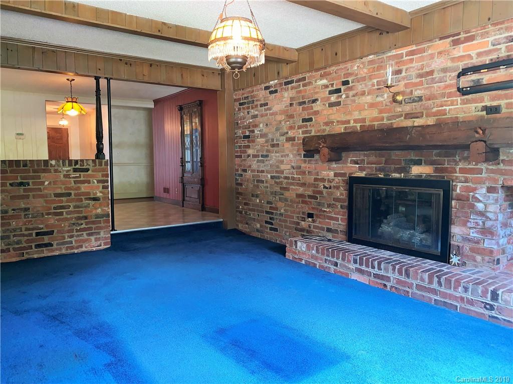 7722 Pleasant Grove Road Charlotte, NC 28216 - Photo 10 of 26 Gallery Image 10