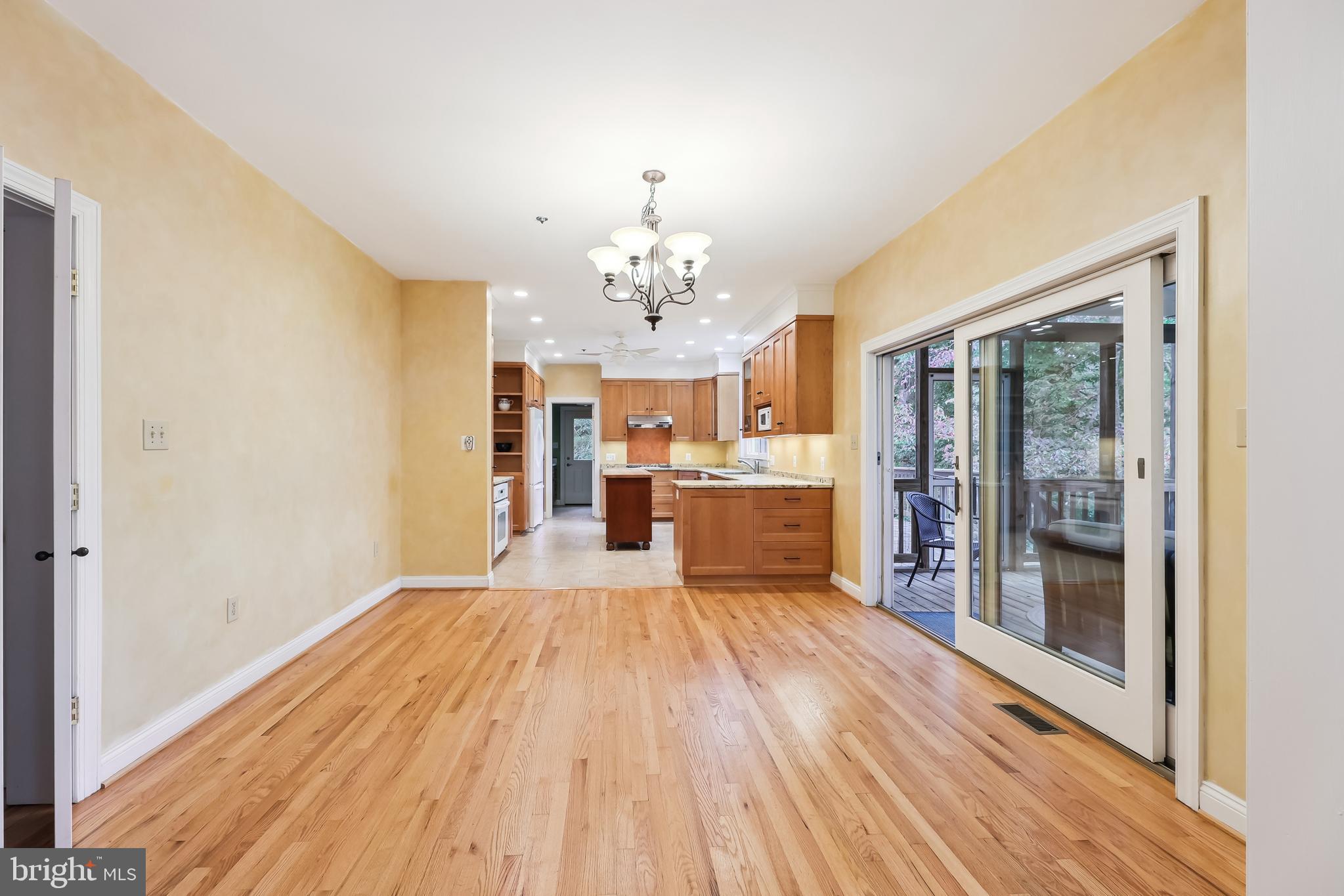11906 Progress Lane Bowie, MD 20721 - Photo 11 of 107 Breakfast Area With Beautiful Hardwood Floors