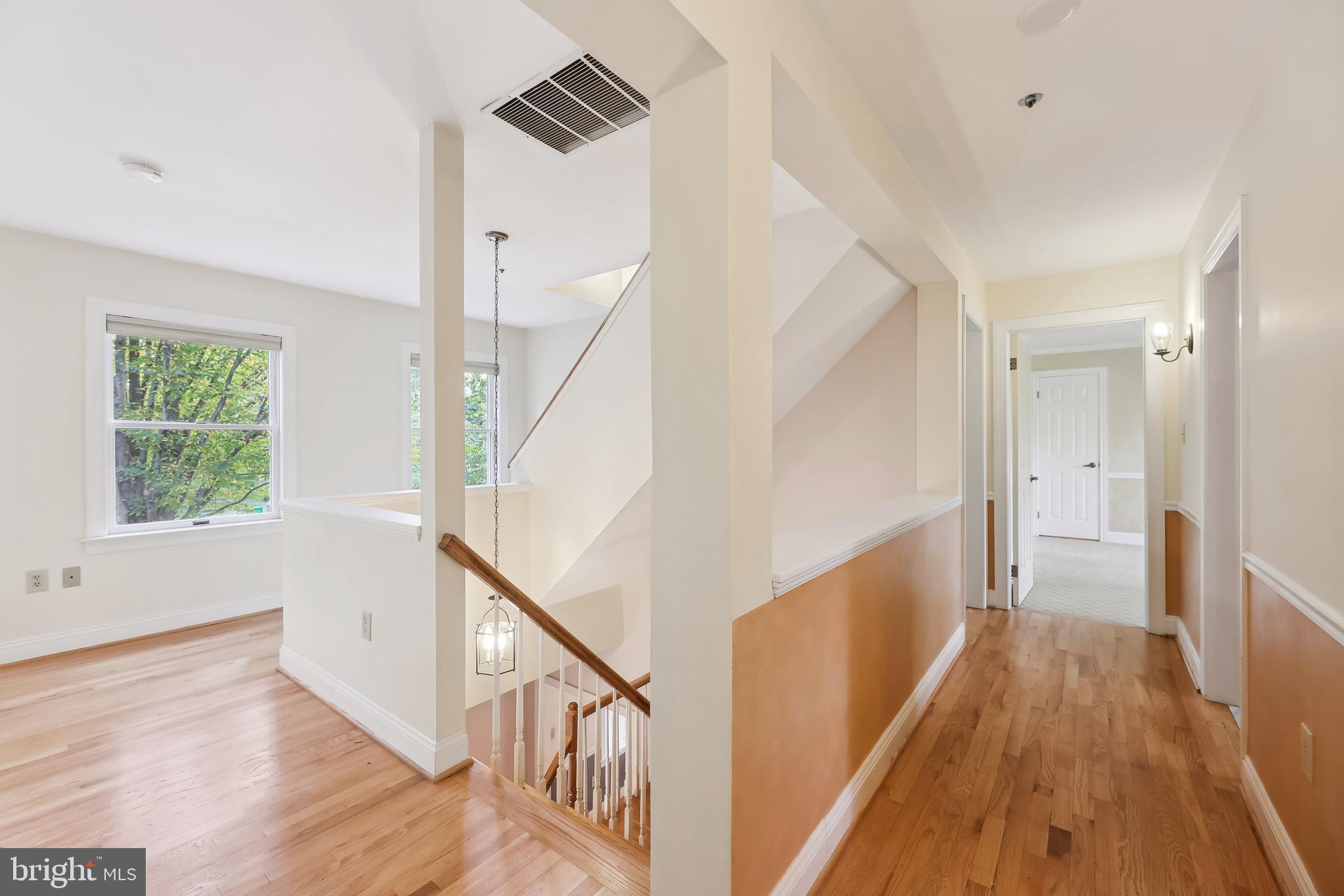 11906 Progress Lane Bowie, MD 20721 - Photo 35 of 107 Hall Area On Third Level