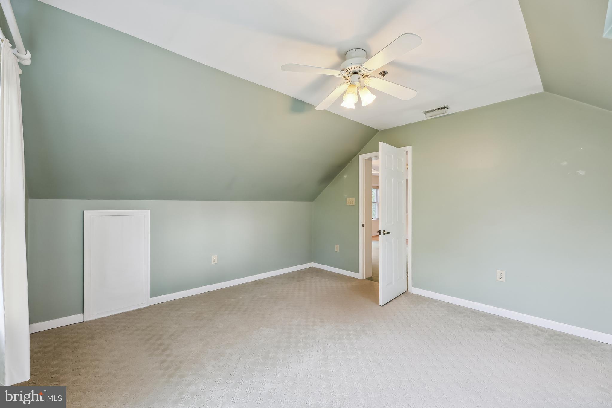 11906 Progress Lane Bowie, MD 20721 - Photo 40 of 107 Second Bedroom With Skylight