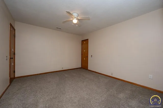 $290,000 | 4612 Southwest Shenandoah Road, Topeka, KS 66610