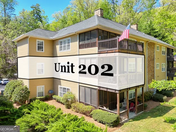 $399,000 | 146 Glen Eagle Court, Unit 202, Clayton, GA 30525