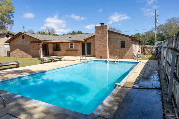 $325,000 | 323 North 57th Avenue, Pensacola, FL 32506