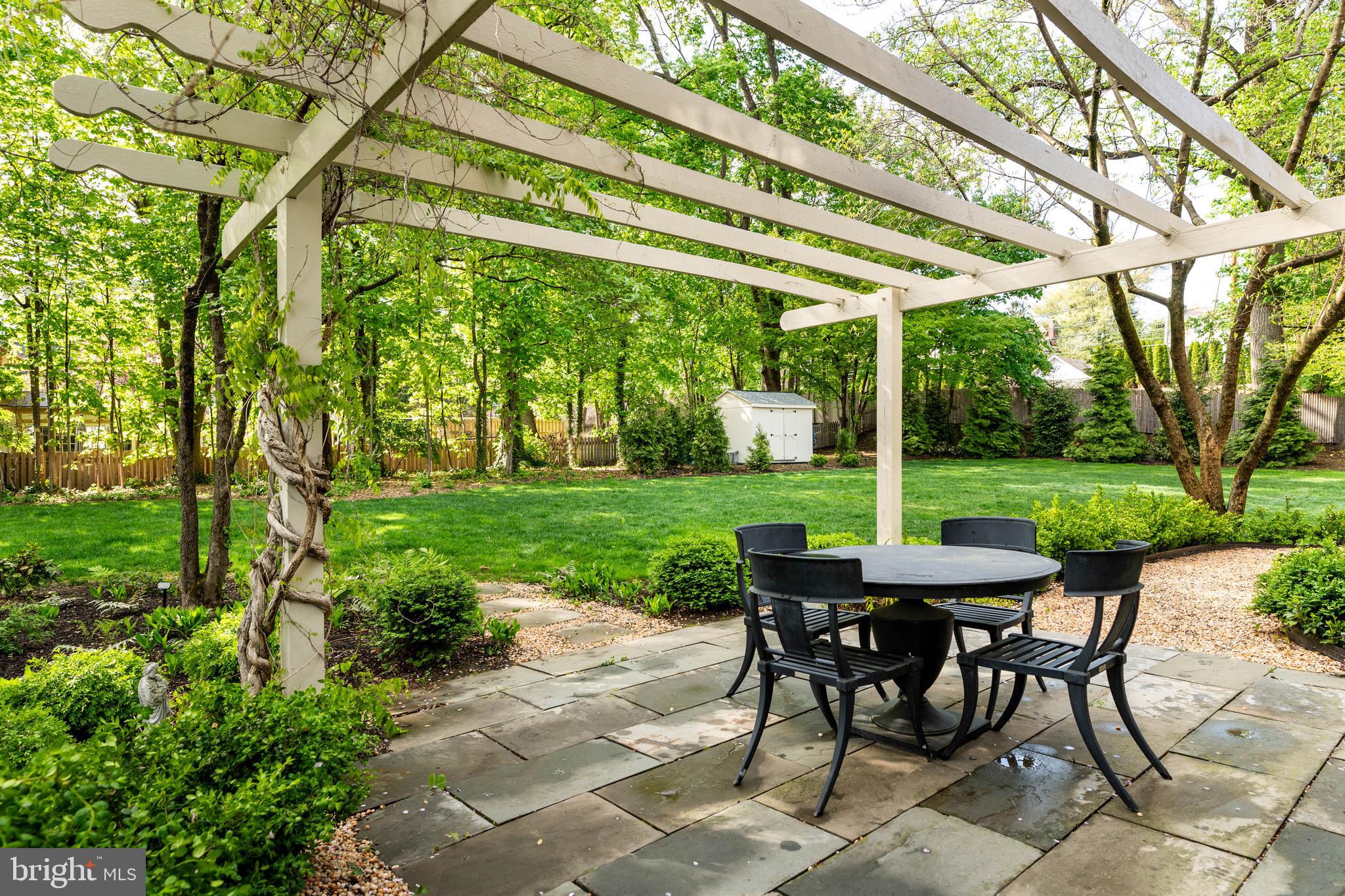 119 Cambria Court Wayne, PA 19087 - Photo 42 of 52 a garden view with a seating space