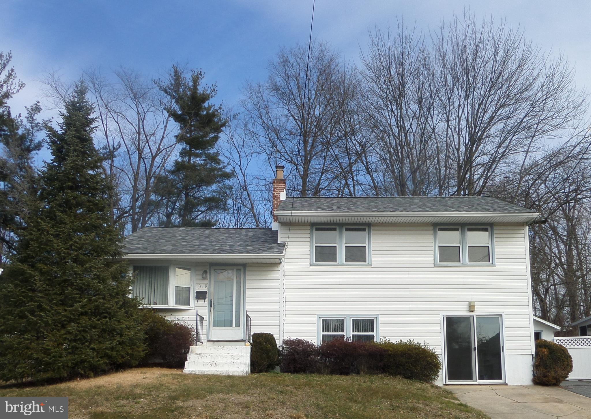 1319 Greenleaf Road Wilmington, DE 19805 - Photo 1 of 18 Gallery Image 1