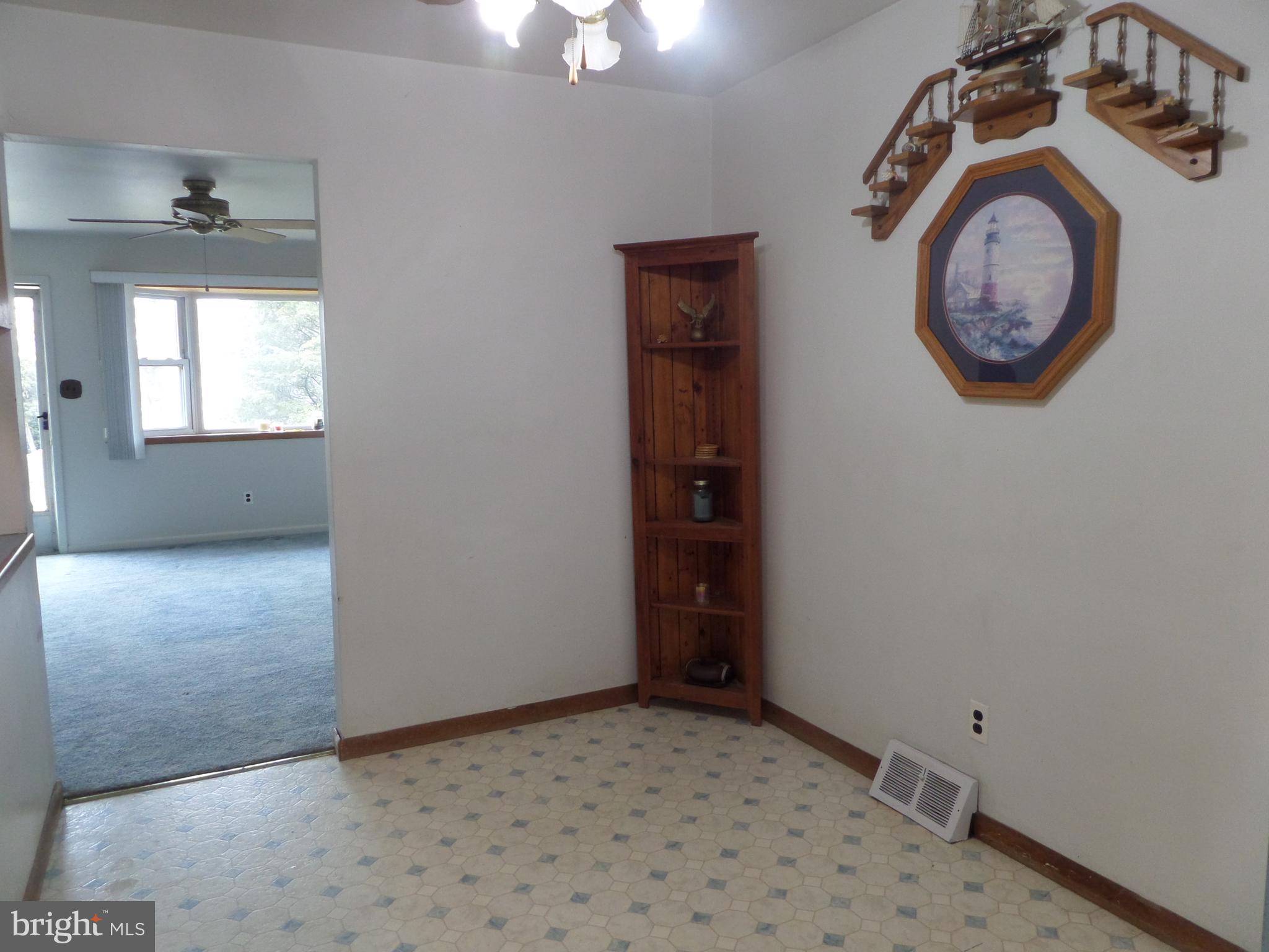 1319 Greenleaf Road Wilmington, DE 19805 - Photo 7 of 18 Gallery Image 7