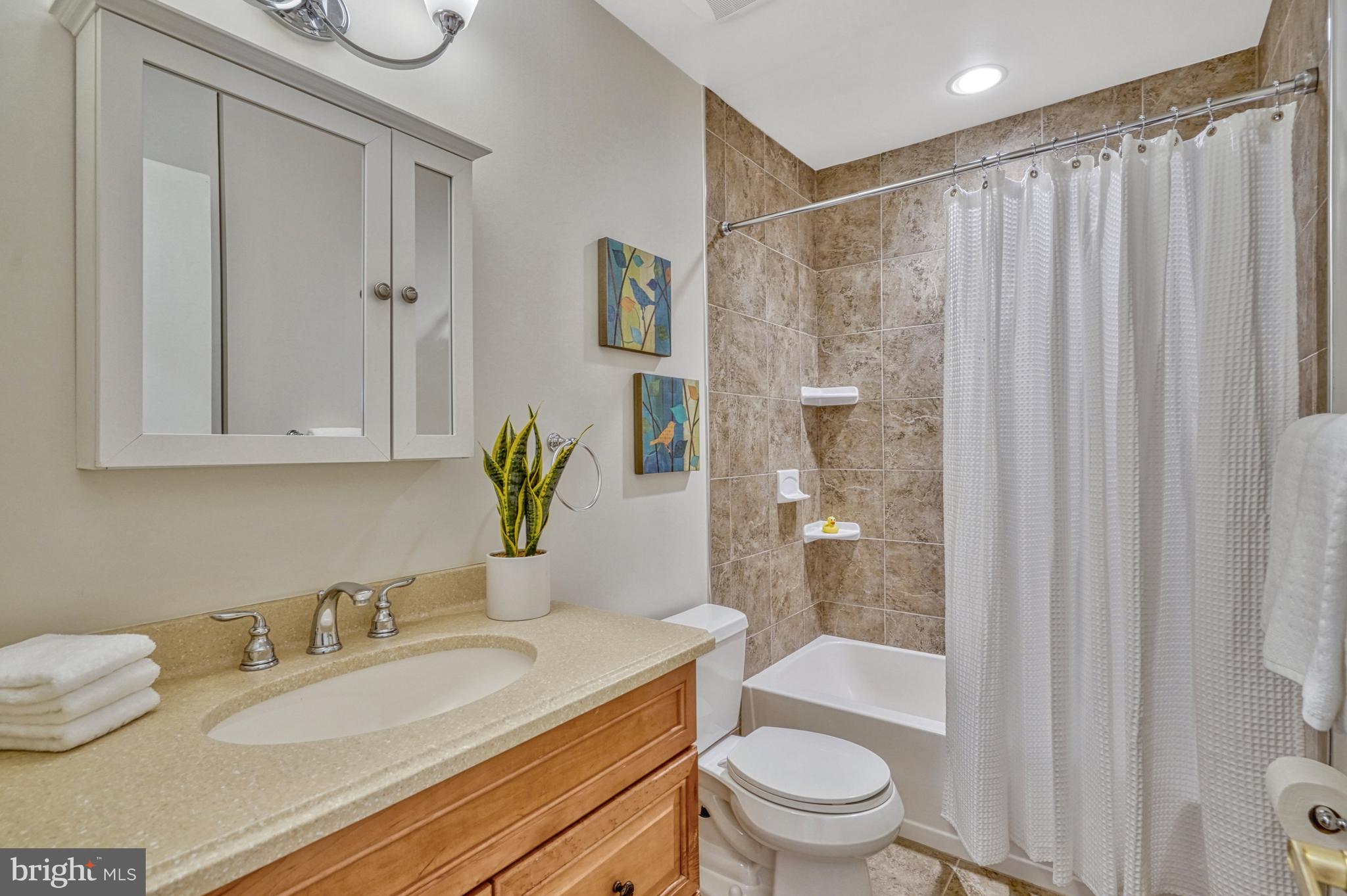 1515 Inlet Court Reston, VA 20190 - Photo 35 of 51 Bedrooms #2 and 3 share a full hall bathroom.