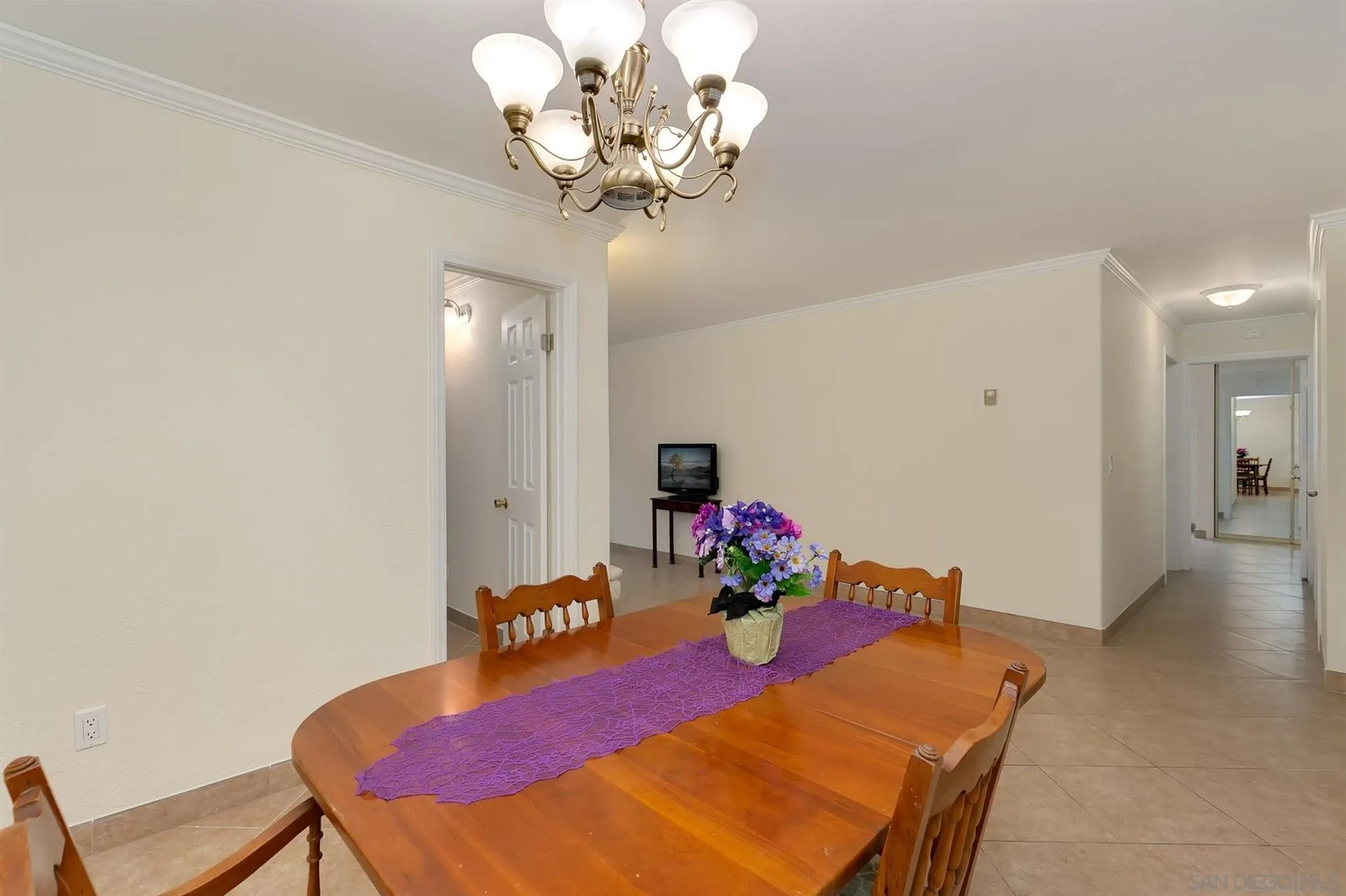 2602 Torrey Pines Road, Unit C11 La Jolla, CA 92037 - Photo 11 of 25 Gallery Image 11