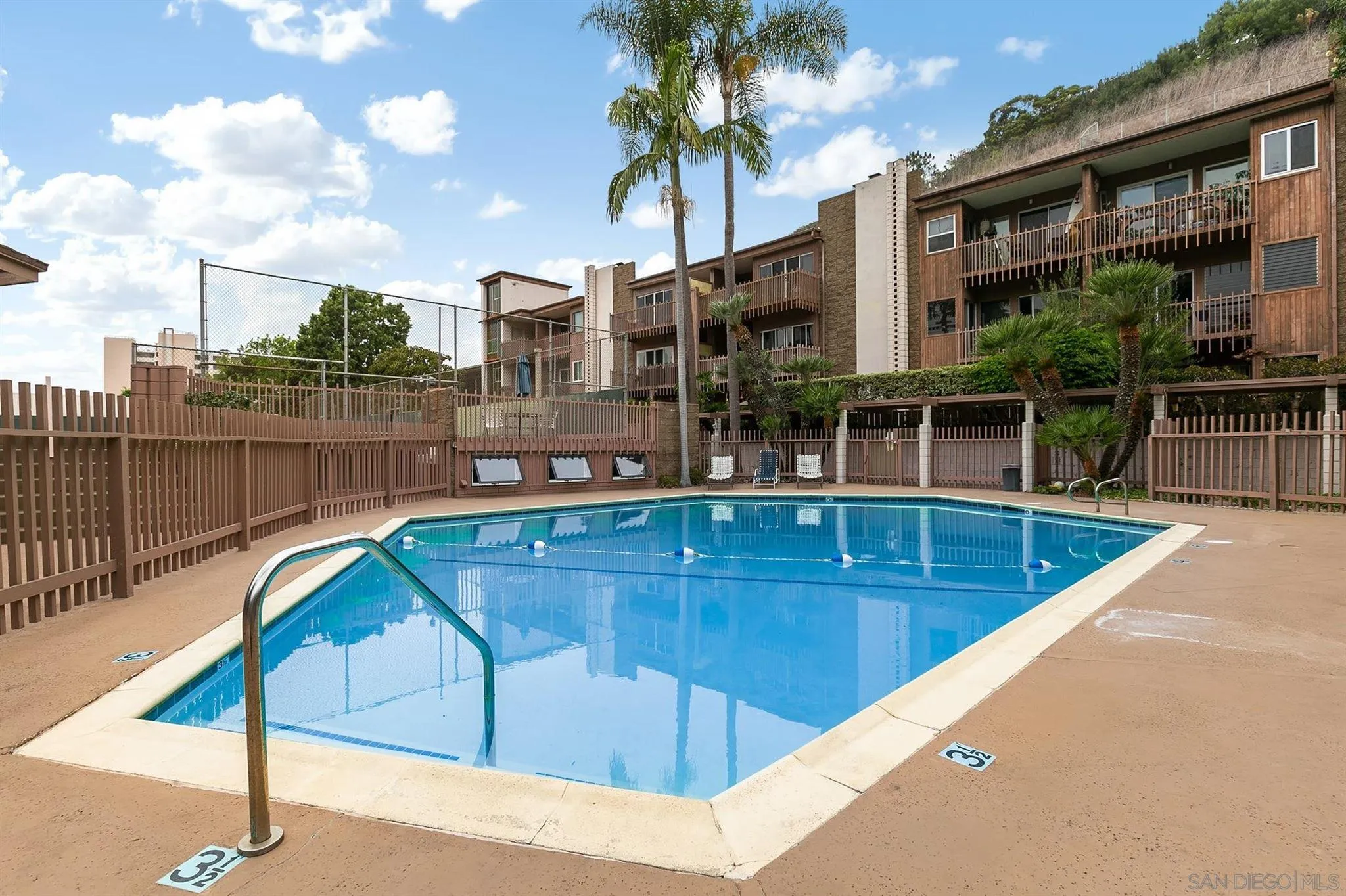 2602 Torrey Pines Road, Unit C11 La Jolla, CA 92037 - Photo 23 of 25 Gallery Image 23