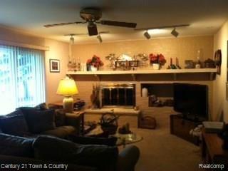 964 Dursley Road Bloomfield Hills, MI 48304 - Photo 13 of 35 FAMILY ROOM