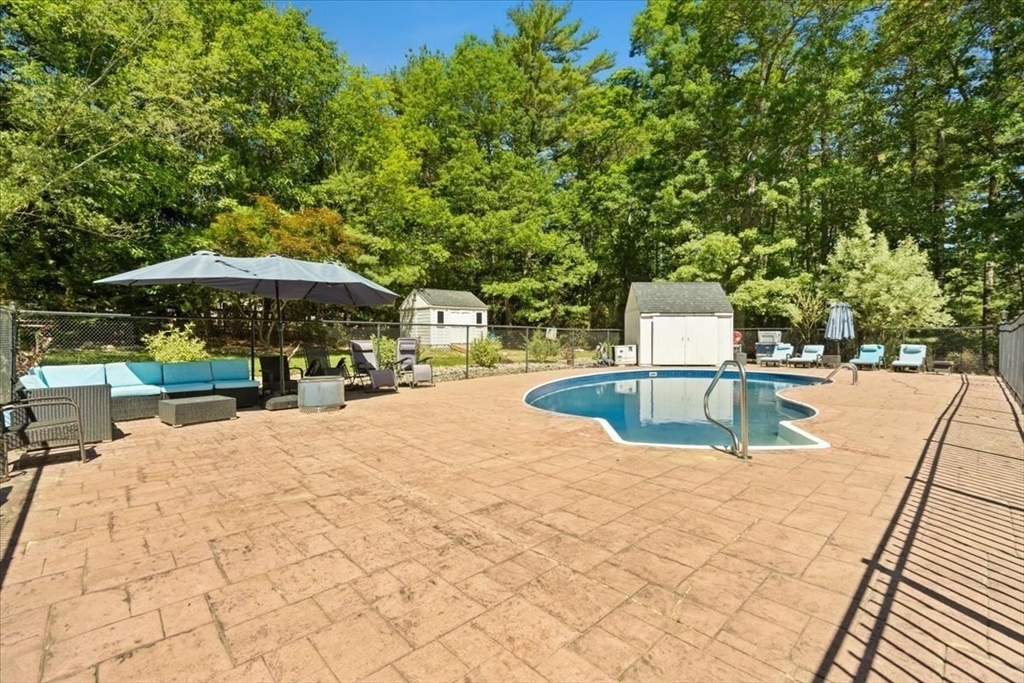 136 Paradise Lane Rochester, MA 02770 - Photo 34 of 40